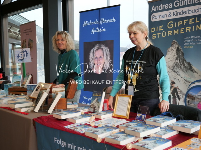 P1405503 | Fotografie für »mehr« Persönlichkeit ... von Anfang an - authentisch natürlich emotional - Geburt, Kinder und Familie, Entrepreneure, Kreative, Kamera-Scheue, Interessierte. Mit Empathie und ohne Posen erstelle ich Bilder mit "Wieder-Erkennungs-Gefühl".