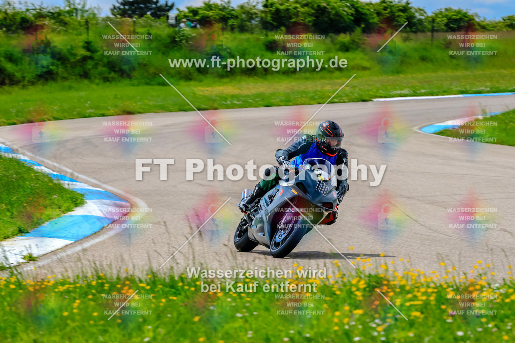 MotoTeam-0028 | Hier findet Ihr Bilder von Touristenfahrten auf der Nürburgring Nordschleife oder von anderen Veranstaltungen die ich besucht habe. Viel Spass beim Durch Schauen 