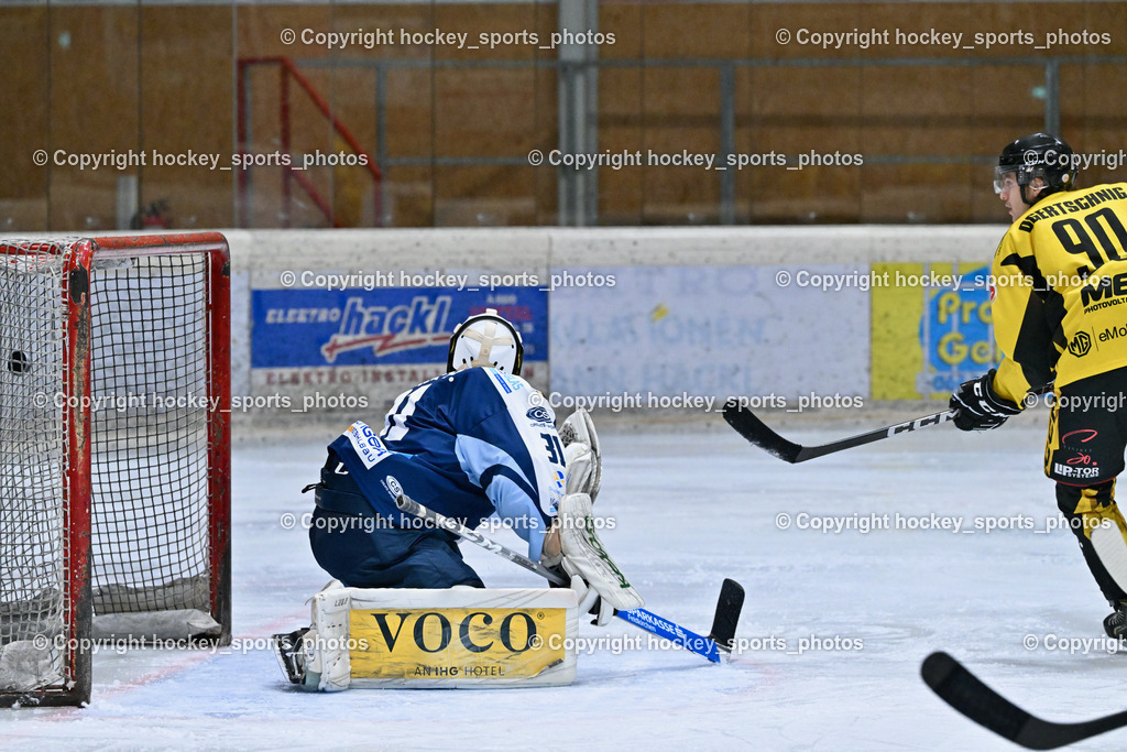 EC Hornets Spittal vs. ESC Steindorf 23.2.2024 | #31 Steiner Paul ESC Steindorf, #90 Ogertschnig Joshua EC Hornets Spittal, EC Hornets Spittal vs. ESC Steindorf 23.2.2024, EC Hornets Spittal vs. ESC Steindorf 23.2.2024 am 23.02.2024 in Spittal an der Drau (Eissportzentrum Spittal), Austria, (Photo by Bernd Stefan)