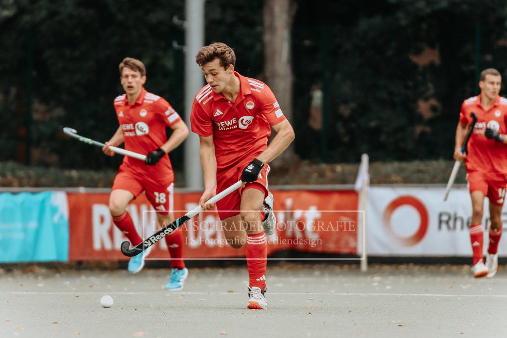 Herren_Bundesliga_02_F_RWK-UHC_21.09.25_Köln (343 von 471) | lanaschraderfotografie - Realisiert mit Pictrs.com