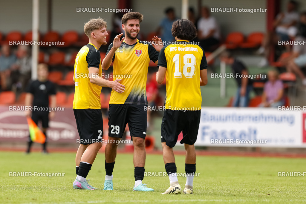 1_SVSKFC_20250726_1344.JPG -  - SV Schermbeck - KFC Uerdingen  - Testspiel | Schermbeck, Deutschland, 26.07.25: Mohammed Yasin Benslaiman Benktib (KFC Uerdingen) Torjubel, jubelt mit seiner Mannschaft nach dem Treffer zum 0:4 während des Testspiel Spiels zwischen SV Schermbeck - KFC Uerdingen  in der Volksbank Arena am 26. July 2025 in Schermbeck, Deutschland. (Foto von Stefan Brauer/Brauer-Fotoagentur)