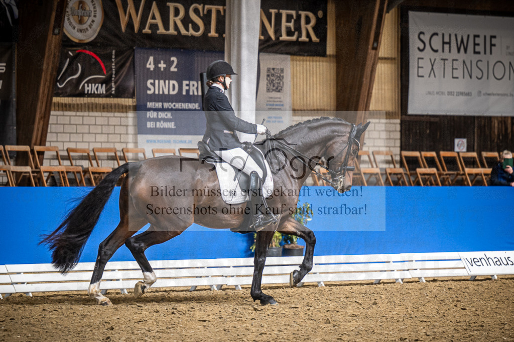 DOS_2232 | Entdecke hochwertige Reitturnierfotos von Foto Oger. Professionell, emotional und authentisch – jetzt Lieblingsmomente im Shop bestellen.Deutschlandweite Turnierfotografie. - Realisiert mit Pictrs.com