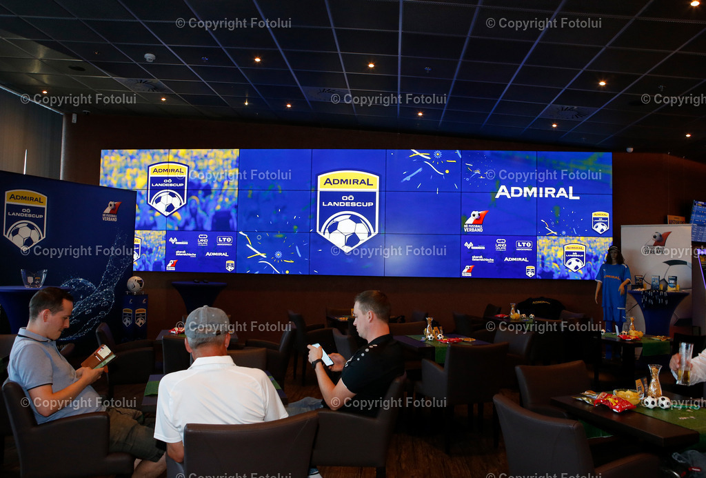 A_LUI_030724_2 | bilder, linz, photo, foto, fussball, sport, fotolui, bundesliga