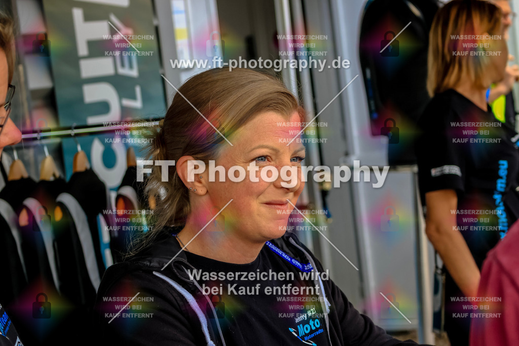 MotoTeam-1580 | Hier findet Ihr Bilder von Touristenfahrten auf der Nürburgring Nordschleife oder von anderen Veranstaltungen die ich besucht habe. Viel Spass beim Durch Schauen 