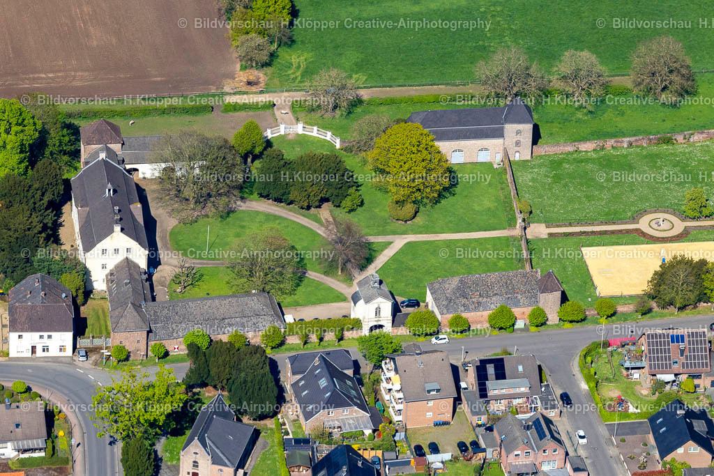 Luftbilder Rheinberg-Ossenberg-0829 | Luftaufnahme Schloßpark im Ortsteil Ossenberg in Rheinberg - Realisiert mit Pictrs.com