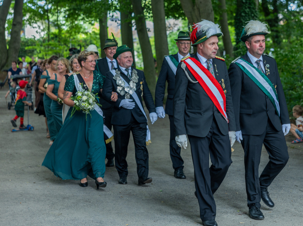 top-top.de-250705-057 | Foto, Video, Fotografie, Videografie, Fotobox, DJ, Discjockey, Musik, Musikbox, Veranstaltung, Photobooth, Amazon, Ebay, Buchtipp, Bestseller, Autor, Verlag, Buch, Wesel, Hamminkeln, NRW, Dinslaken, Rees, Drohne, Hochzeit, Party, Fotobox, Wesel, Fotograf