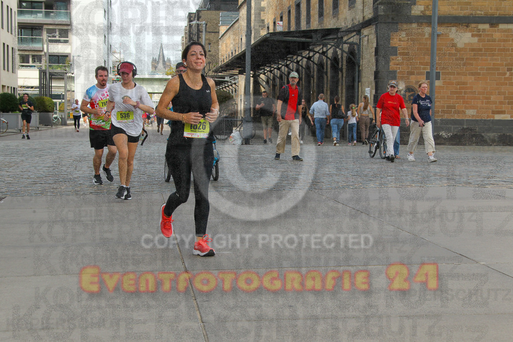 250920_1335_EV4_6149 | Sportfotografie im Rhein-Sieg Kreis, Köln, Bonn, NRW, Rheinland Pfalz, Hessen, etc. Unser Tätigkeitsfeld umfasst den Laufsport vom Volkslauf über den Marathon, Duathlon, Triathon bis zum Ultralauf wie Kölnpfad Ultra oder Schindertrail.