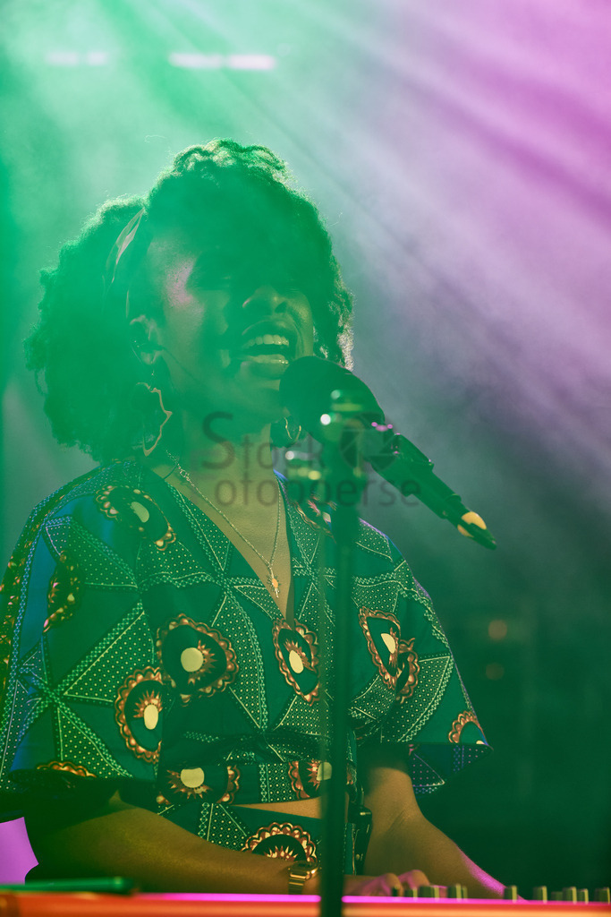 AfraKane_Vauban2022 30 | Stockfotos, Picsomania, MGM-Services, Michael Gerlach, Auftragsbilder, Auftragsarbeiten, Workshops, Shooting, Reisefotografie, Produktfotografie, Foodfotografie, Hochzeitsfotografie, Saarland, Fotografin, Fotograf, Hochzeitsbilder, Saarlouis, Hundeshootin