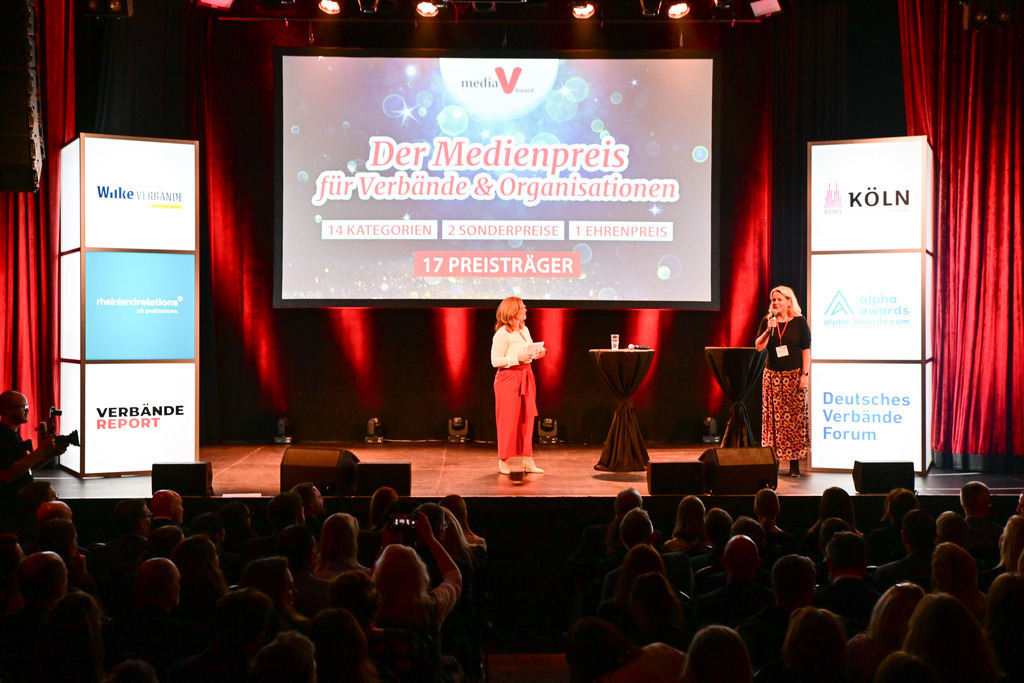 0103Media_V_Award_2025_Foto_Stefan_Wernz | Fotograf Köln - Realisiert mit Pictrs.com