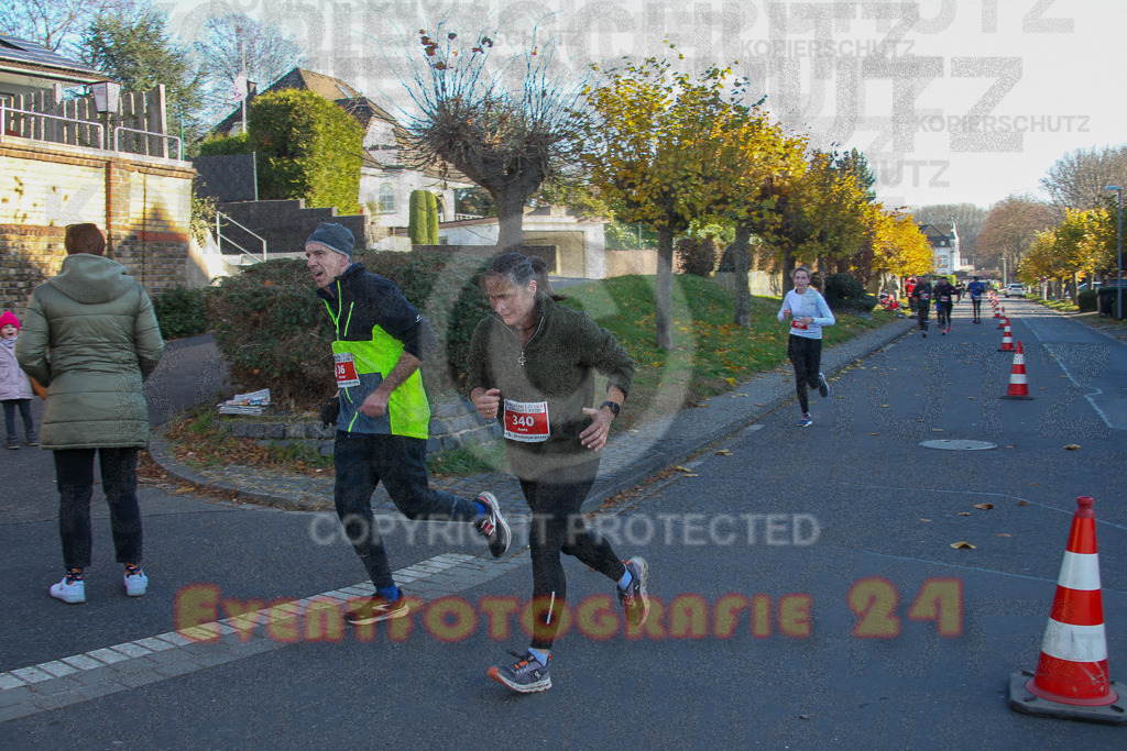 241201_1233_EV4_2911 | Sportfotografie im Rhein-Sieg Kreis, Köln, Bonn, NRW, Rheinland Pfalz, Hessen, etc. Unser Tätigkeitsfeld umfasst den Laufsport vom Volkslauf über den Marathon, Duathlon, Triathon bis zum Ultralauf wie Kölnpfad Ultra oder Schindertrail.