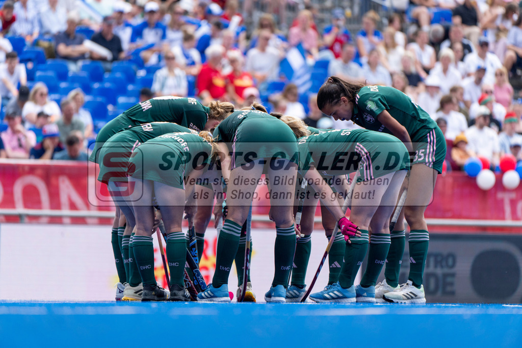 Final4_20250531-1402-HK107723 | Krefeld, Deutschland, 31.05.2025:  Feldhockey Final4 2025 – „Deutsche Feldhockey-Meisterschaften 2025“ im Gerd-Wellen-Hockeyanlage am 31.05.2025 in Krefeld, Deutschland. (Foto von Kramhöller/Fehrmann/Kaste)Krefeld, Germany, 31.05.2025: Feldhockey Final4 2025 – „Deutsche Feldhockey-Meisterschaften 2025“ in Gerd-Wellen-Hockeyanlage at 31.05.2025 in Krefeld, Deutschland. (Foto from Kramhöller/Fehrmann/Kaste)