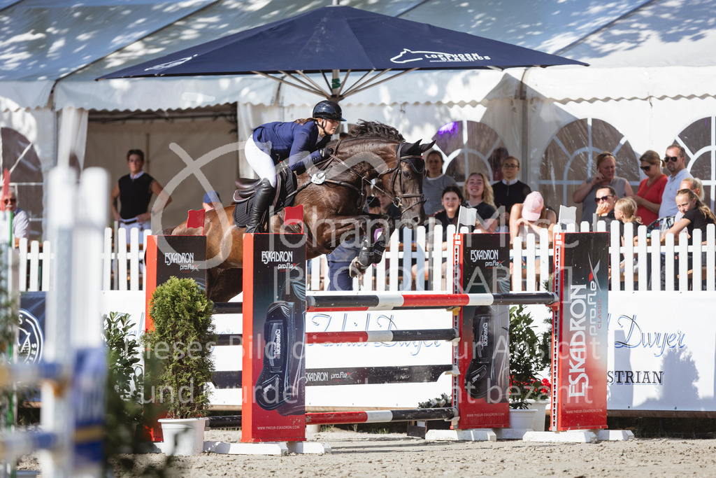 240711_BHO_M1-Spr-1-652 | Deine schönsten Turniermomente als professionelle Fotos! Entdecke hochwertige Pferdesport-Fotografie im Online-Shop. Jetzt Fotos finden & bestellen!