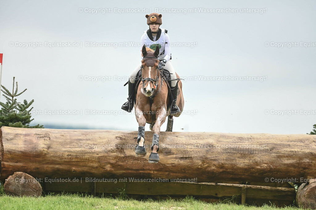 20230513_CCI2_Section2_Gelände_0372 | equistock