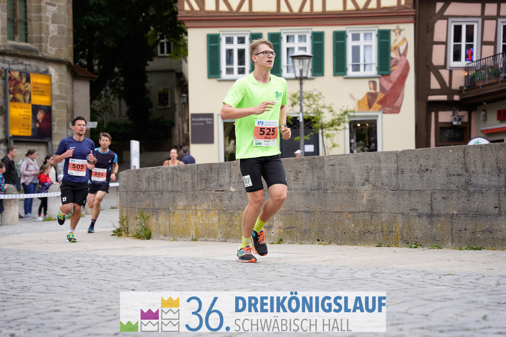 VR Bank Hauptlauf 10km | 3königslauf 2022 VR Bank Hauptlauf - Realisiert mit Pictrs.com