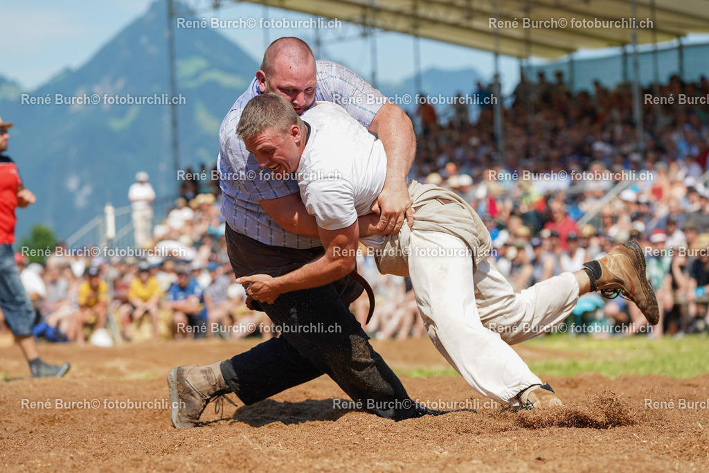 20220703-DSC02072 (2) | René Burch leidenschaftlicher Fotograf aus Kerns in Obwalden.  Hier finden sie Sport, Landschaft und Natur Fotografie.
 - Realisiert mit Pictrs.com