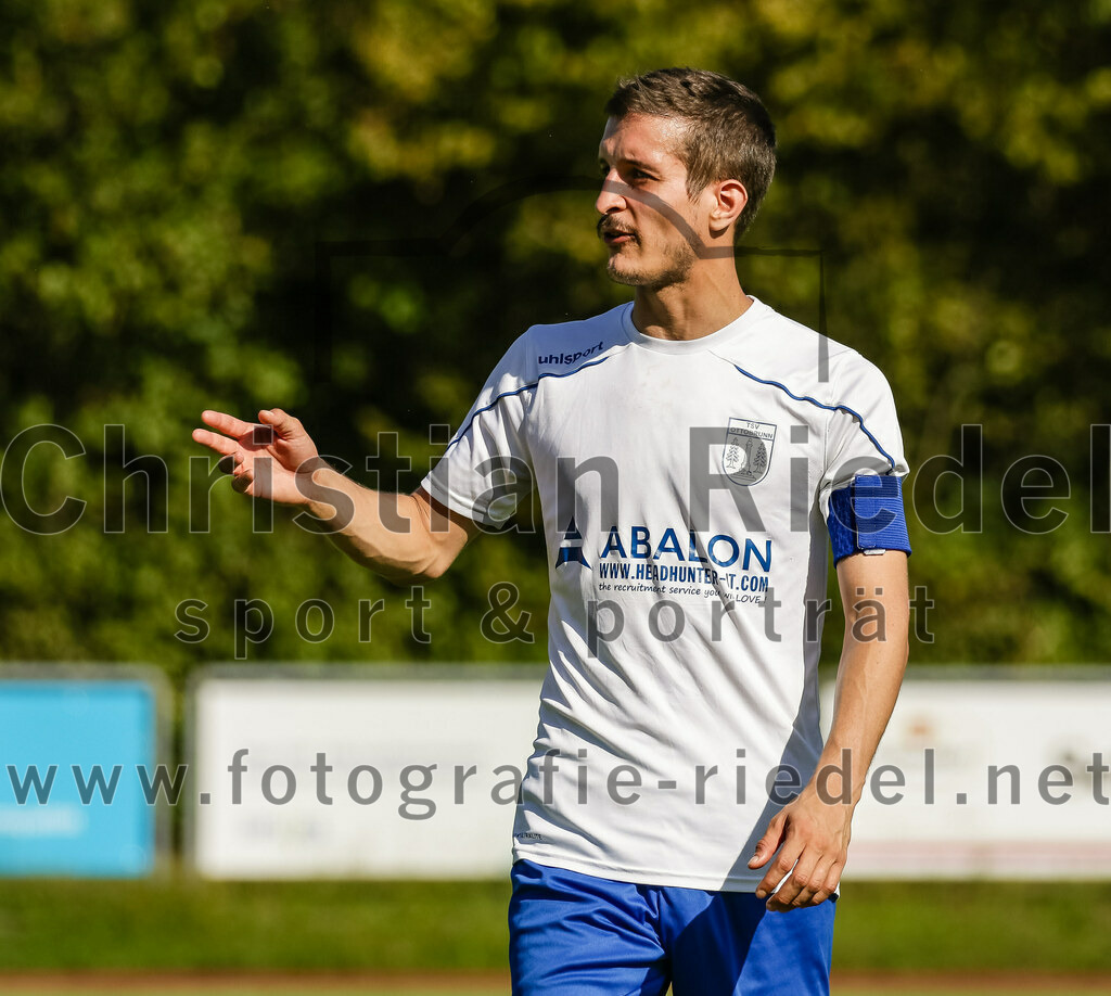 2023-08-19_076_SG_Markt_Schwaben_II_gegen_TSV_Ottobrunn_III | Markt Schwaben, Deutschland, 19.08.2023:
Fußball, C-Klasse 2023 / 2024, 1. Spieltag, (SG) Markt Schwaben II gegen TSV Ottobrunn III, Endergebnis: 0:4

Sebastian Cleve (TSV Ottobrunn, #4)

Foto: Christian Riedel / fotografie-riedel.net