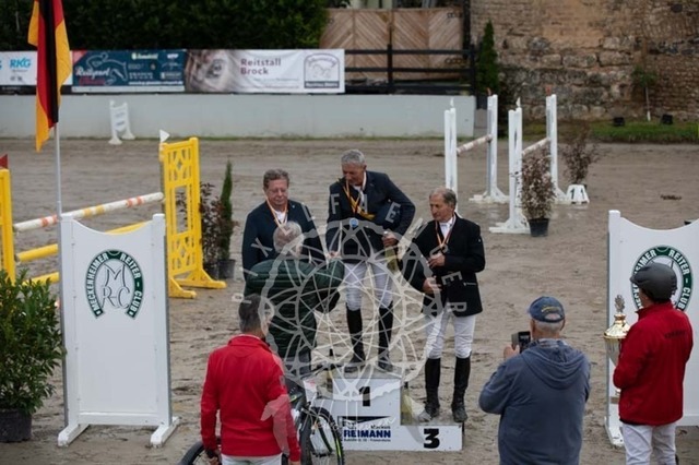 2B4A3318 | pixelfaenger - Realisiert mit Pictrs.com