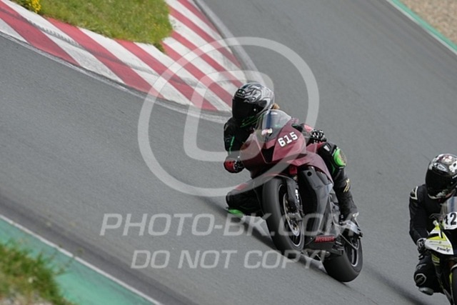 2024_07_08_PBK_51521 | Sportfotografie; SlowMotion; Video; Rennstrecke; Hafeneger; Speer; Racing; RSE; BMW; CBO; Trackday; Motorsportarena; Hockenheimring; Brno; Most; Barcelona; Valencia