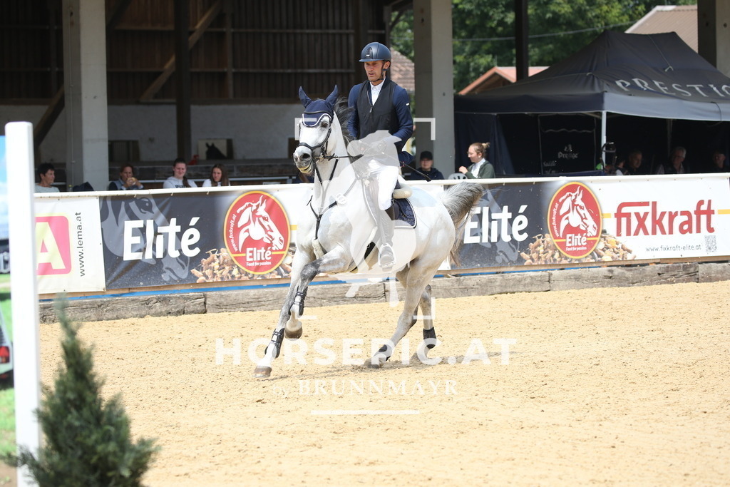 DL2Q7616 | Willkommen bei Brunnmayr - Design & Fotografie – Ihrem Spezialisten für Reitturniere und Pferdeveranstaltungen in Oberösterreich, Salzburg und Bayern! Seit über 17 Jahren sind wir leidenschaftlich dabei.