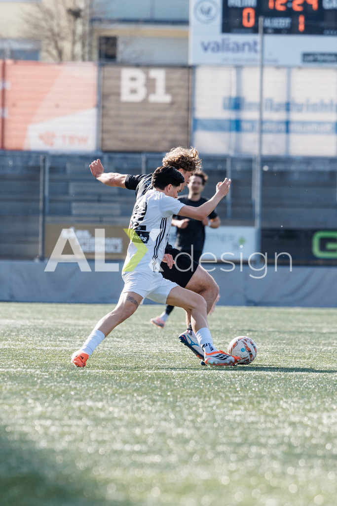 Fussball I Herren I Saison 2025-2026 I 2. Liga Interregional – Gruppe 5 I 17. Spieltag I FC Wil 1900 II - FC Seefeld Zürich I 11.04.2026 | Hochwertige Sportfotos kaufen & lizenzieren für Medien, Vereine, Agenturen & Sportler:innen. Entdecke professionelle Sportfotografie im Bildshop von Alexander Franzen. - Realisiert mit Pictrs.com