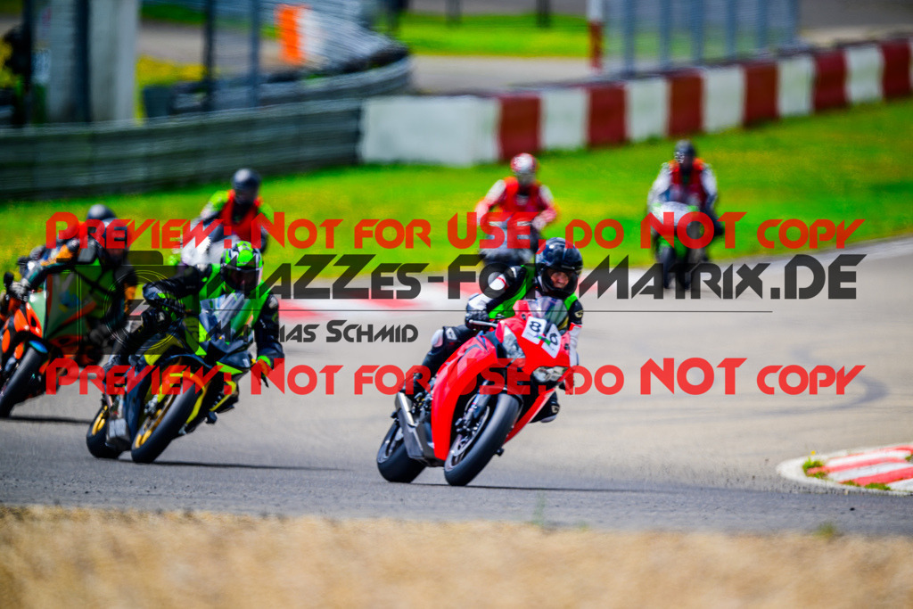 MaZZes_FotoMatrix_240717_6007705_7664 | INST