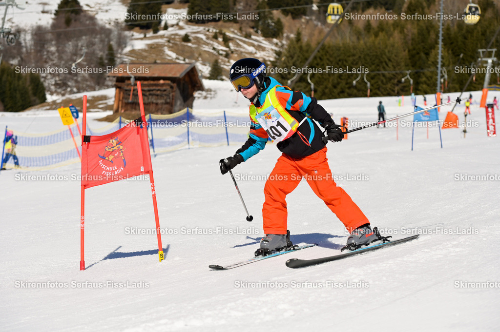SRF_27.02.2026_240 | Skirennfotos,Serfaus,Fiss,Ladis,Kinderskirennen,Winter,Tirol,Oberland,skirace,SFL,feelfree,weil wir's genießen,ski,Ski,skifahren,Sonnenplateau, - Realisiert mit Pictrs.com