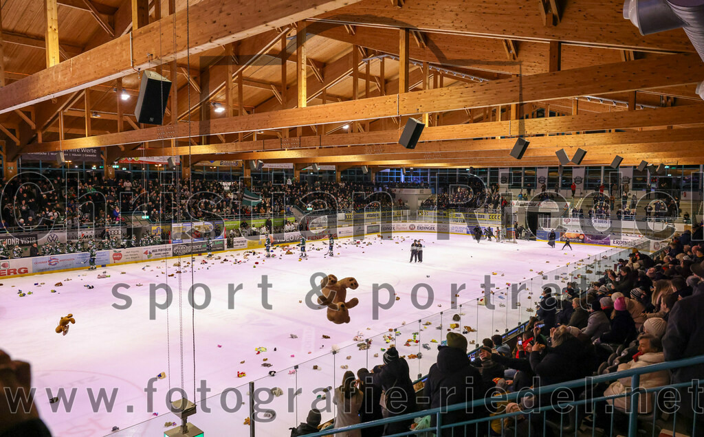2024-02-02_084_TSV_Erding_gegen_ERSC_Amberg | Erding, Deutschland, 02.02.2024:
Eishockey, Bayernliga Vorrunde 2023 / 2024, 30. Spieltag, TSV Erding gegen ERSC Amberg, Endergebnis: 1:0

Foto: Christian Riedel / fotografie-riedel.net
