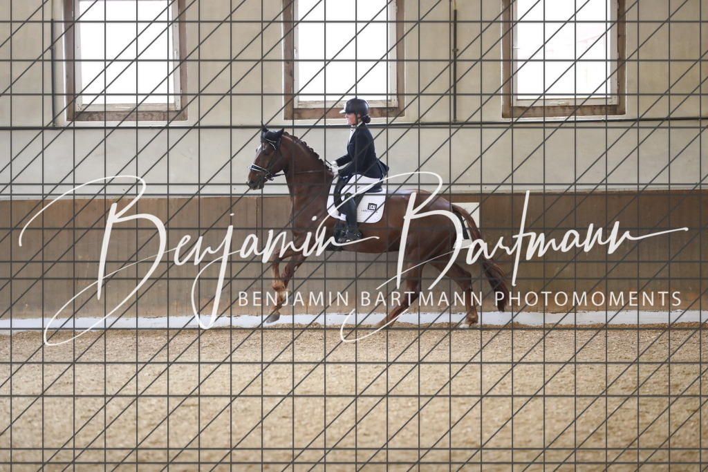 AZ2A1026 | Benjamin Bartmann Photomoments