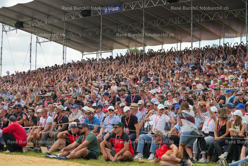 RB_08329 | René Burch leidenschaftlicher Fotograf aus Kerns in Obwalden.  Hier finden sie Sport, Landschaft und Natur Fotografie.
 - Realisiert mit Pictrs.com