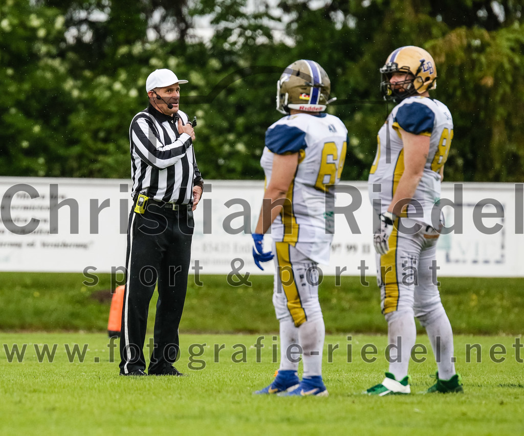 2022-05-29_060_Erding_Bulls_gegen_Nuernberg_Rams | Erding, Deutschland, 29.05.2022:
Fußball, Regionalliga 2022, 5. Spieltag, Erding Bulls gegen Nürnberg Rams, Endergebnis: 10:16

Foto: Christian Riedel / fotografie-riedel.net
