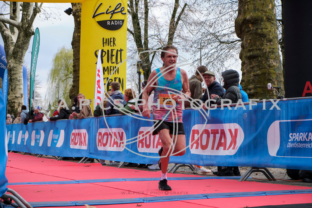..... | AUSTRIA, Wels, 30.03.25, ALOHA Wels Halbmarathon, Image Shows: , Foto: Wapics/RING M.