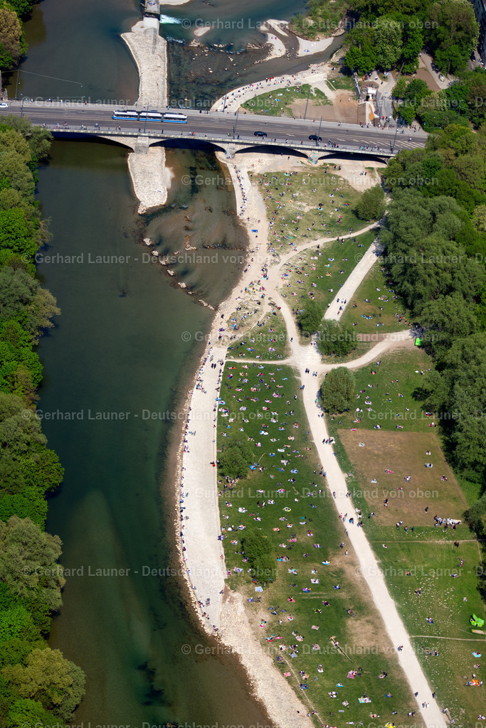 4025044 | Freizeit an der Isar an der Reichenbachbrücke, München im Bundesland Bayern