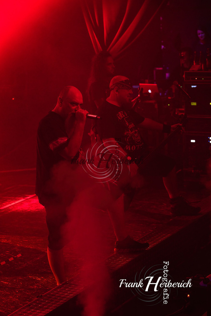 Justice | Frank Herberich Fotografie, Frank Herberich, Fotografie, Hochzeit, Portrait, St. Peter Ording, Ording, Westerhever, Nordsee, Frank Fotografie, Hardheim,  Odenwald,Walldürn, Band,Eventfotografie - Realisiert mit Pictrs.com