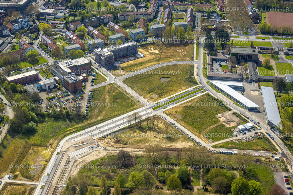 Bochum230403922 | Luftbild, Ostpark Quartier Feldmark, Baustelle ehem. Alter Friedhof, Krematorium, Freiwillige Feuerwehr Bochum, Evangelische Hochschule Rheinland-Westfalen-Lippe (EvH Bochum), Altenbochum, Bochum, Ruhrgebiet, Nordrhein-Westfalen, Deutschland