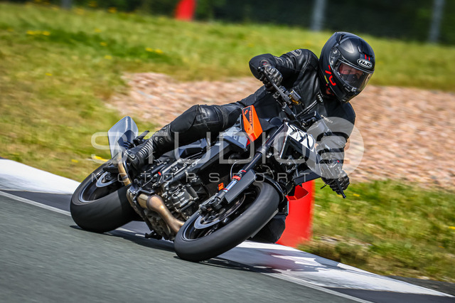 0990-260606BB-019_990 | Deine Full-Service-Agentur für ✔️Videoproduktionen und ✔️Motorsportfotografie Jetzt Angebot anfragen!