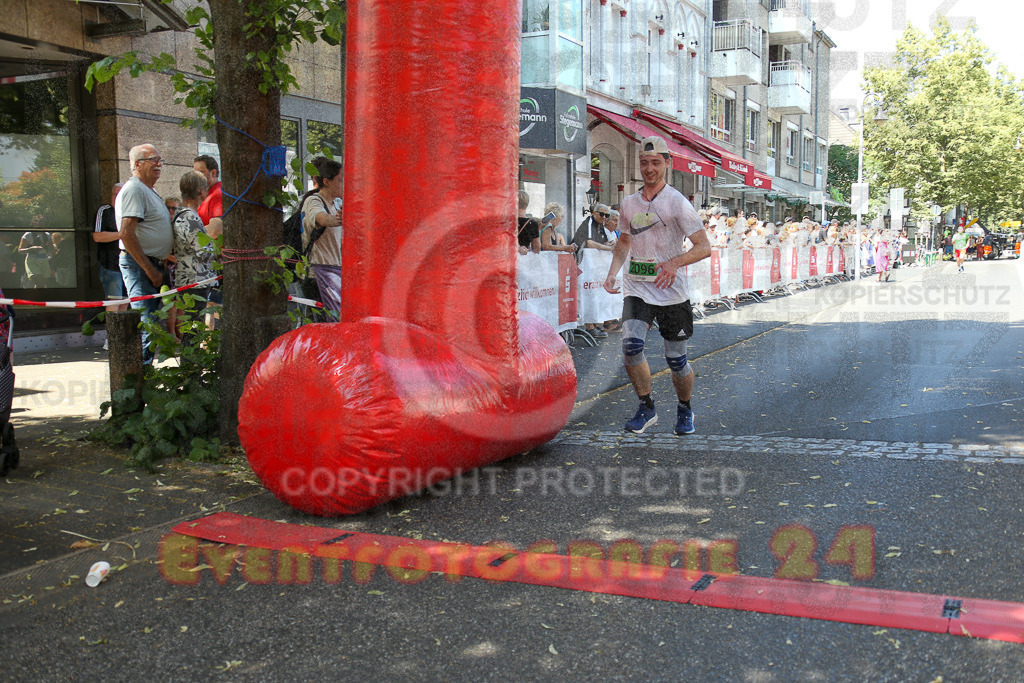 250621_1200_EX1_4584 | Sportfotografie im Rhein-Sieg Kreis, Köln, Bonn, NRW, Rheinland Pfalz, Hessen, etc. Unser Tätigkeitsfeld umfasst den Laufsport vom Volkslauf über den Marathon, Duathlon, Triathon bis zum Ultralauf wie Kölnpfad Ultra oder Schindertrail.