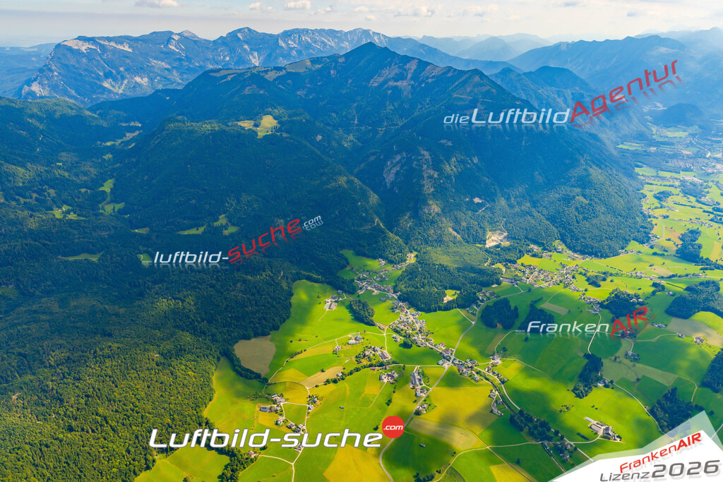 Russbach St. Wolfgang im Salzkammergut Bild- Das Luftbild wurde 2025 vom UL-Flugzeug heraus erstellt ( keine Drohne ) - Hochauflösende Luftaufnahme -Nicht vergleichbar mit Google Maps oder Satelittenbilder- Die Geschenkidee !Mit Lizenz und Bildrechte bestellbar