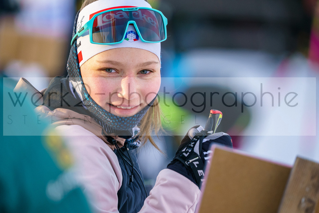 DSC Oberwiesenthal | Vom 19. - 21. Januar fand in der Sparkassen-Skiarena Oberwiesenthal der DSV E.INFRA Schülercup Biathlon statt.