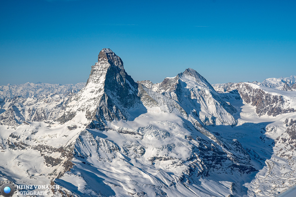 Landschaften_0034 | Alle Bilder von Heinz Vonäsch Fotografie können alle zu günstigen Preisen gekauft werden! Download der Bilder, Ausdrucke, Postkarten, Tassen T-Shirts, Kalender, Alu- Dibond usw. - Realisiert mit Pictrs.com