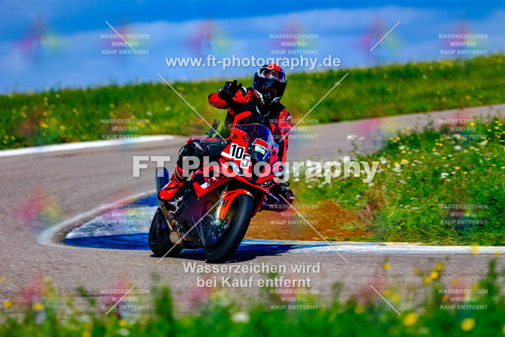 _OUR5359 | Hier findet Ihr Bilder von Touristenfahrten auf der Nürburgring Nordschleife oder von anderen Veranstaltungen die ich besucht habe. Viel Spass beim Durch Schauen 