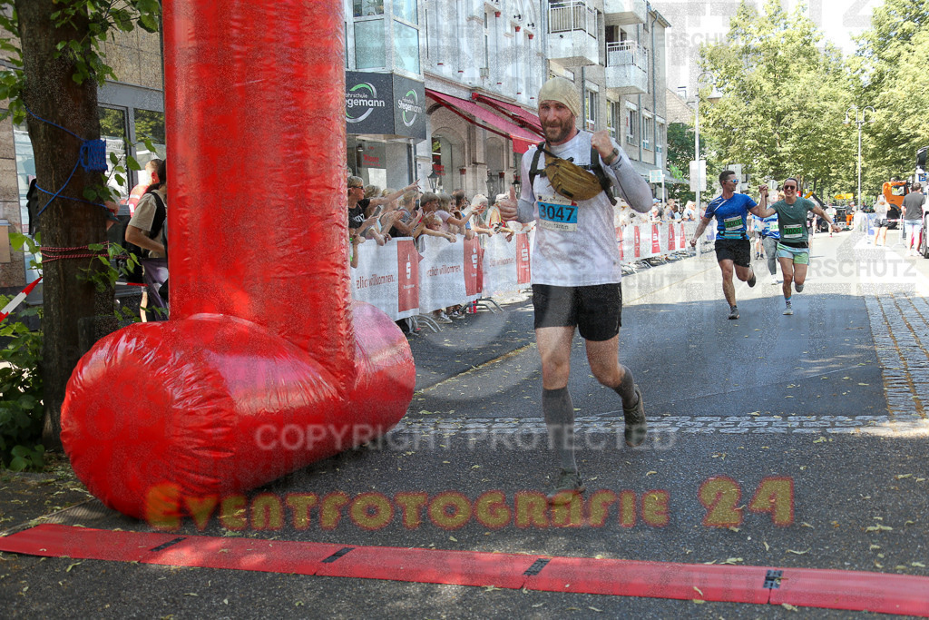 250621_1212_EX1_5222 | Sportfotografie im Rhein-Sieg Kreis, Köln, Bonn, NRW, Rheinland Pfalz, Hessen, etc. Unser Tätigkeitsfeld umfasst den Laufsport vom Volkslauf über den Marathon, Duathlon, Triathon bis zum Ultralauf wie Kölnpfad Ultra oder Schindertrail.