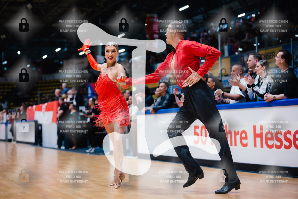 Hessen Tanzt WDSF Open Senior I Latin 10th (245) Nikola Vukotic _ Ivana Milojevic (Serbia)-2025-05-17-2292 | Webshop for digital downloads and prints of dance sport, event & show photographer Julian Link - Realisiert mit Pictrs.com
