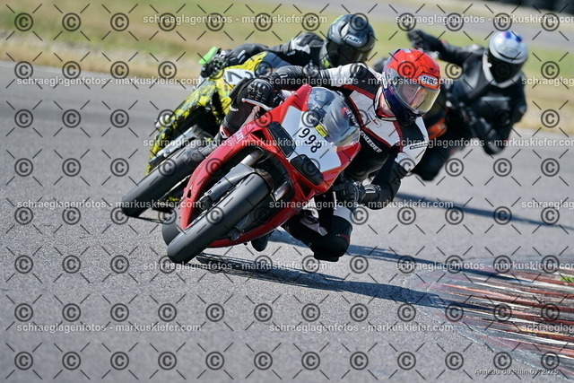 25bt04-0282 | markuskiefer.com - Realisiert mit Pictrs.com
