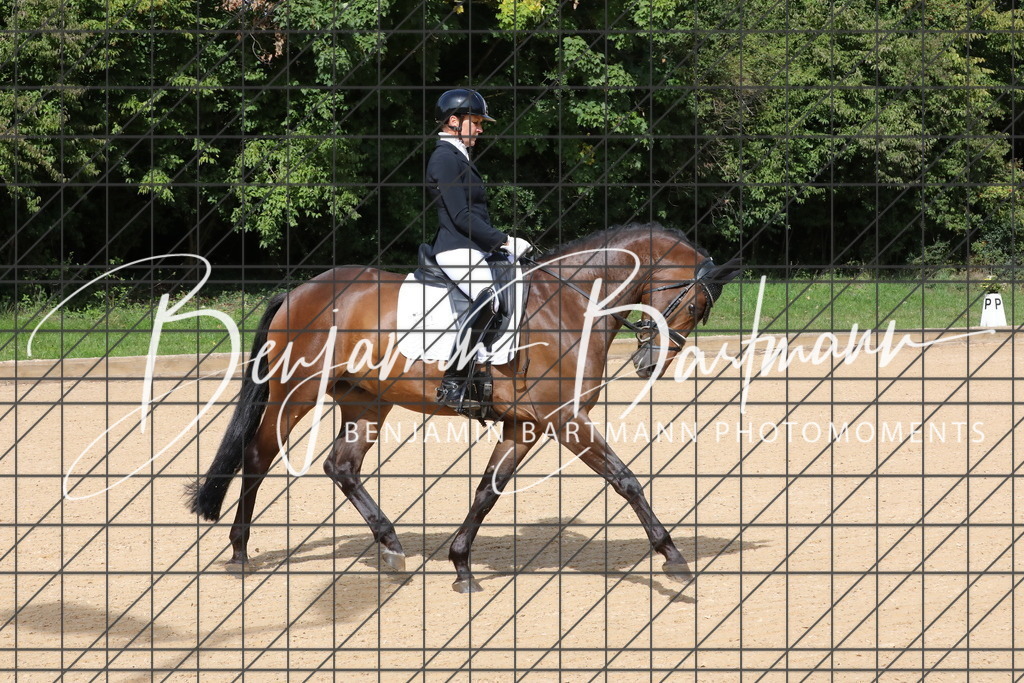 AZ2A2479 | Benjamin Bartmann Photomoments