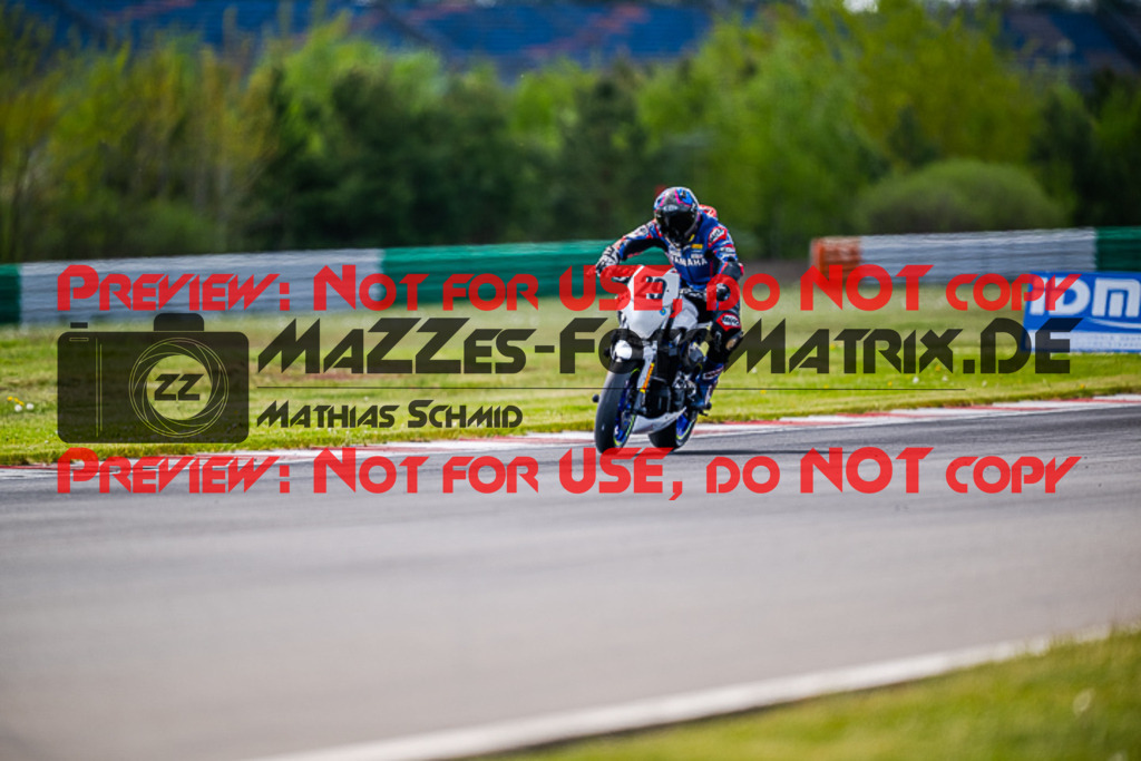 MaZZes_FotoMatrix_220507_98887 | Fotograf Mathias Schmid
Sportfotograf,
Eventfotograf,
Hochzeitsfotograf,
Portraitfotograf