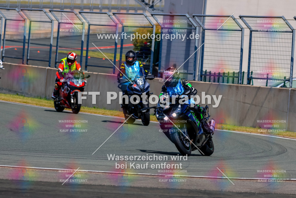 _TCM3865 | Hier findet Ihr Bilder von Touristenfahrten auf der Nürburgring Nordschleife oder von anderen Veranstaltungen die ich besucht habe. Viel Spass beim Durch Schauen 