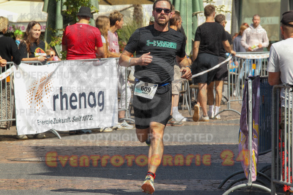 250824_1437_EV4_1996 | Sportfotografie im Rhein-Sieg Kreis, Köln, Bonn, NRW, Rheinland Pfalz, Hessen, etc. Unser Tätigkeitsfeld umfasst den Laufsport vom Volkslauf über den Marathon, Duathlon, Triathon bis zum Ultralauf wie Kölnpfad Ultra oder Schindertrail.