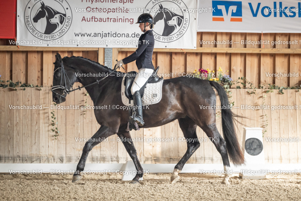 _D5A4334 | Emotionale Pferde- & People-Fotografie rund um Heidelberg, Leimen & Umgebung. Natürliche Fotos von Pferd, Mensch & Familie. Jetzt Termin sichern!