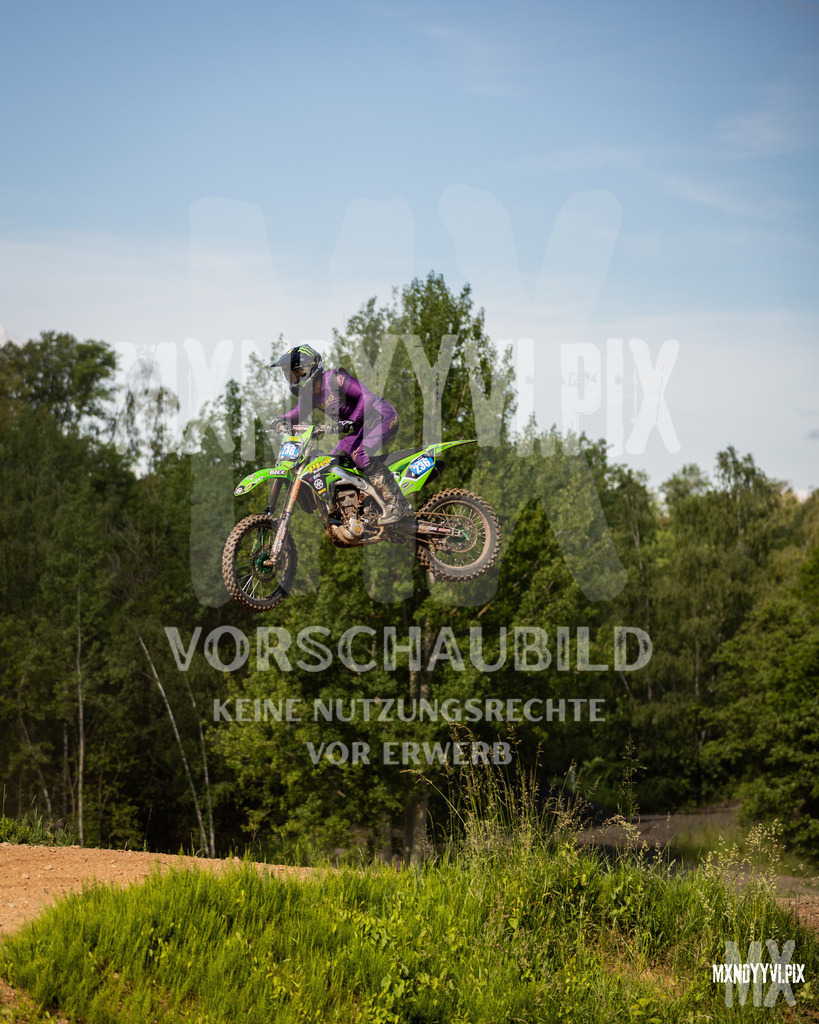 866A0837 | mxndyyvipix