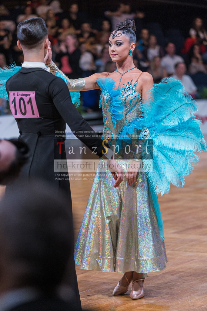 20250819_WDSF-Open-Std-Youth_1170 | Tanzsportbilder, Standardtanz, Lateintanz, WDSF, DTV, LTVB, dancecomp, goc, hessen tanzt, blaues band der spree, walzer, tango, wiener walzer, slowfox, quickstepp, samba, rumba, cha-cha-cha, paso doble. jive, hd-kroft photography, turniertanzsport